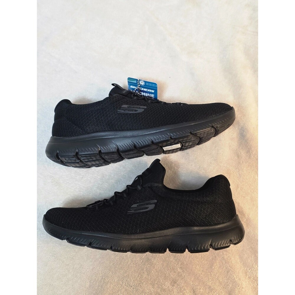Skechers womam size 10